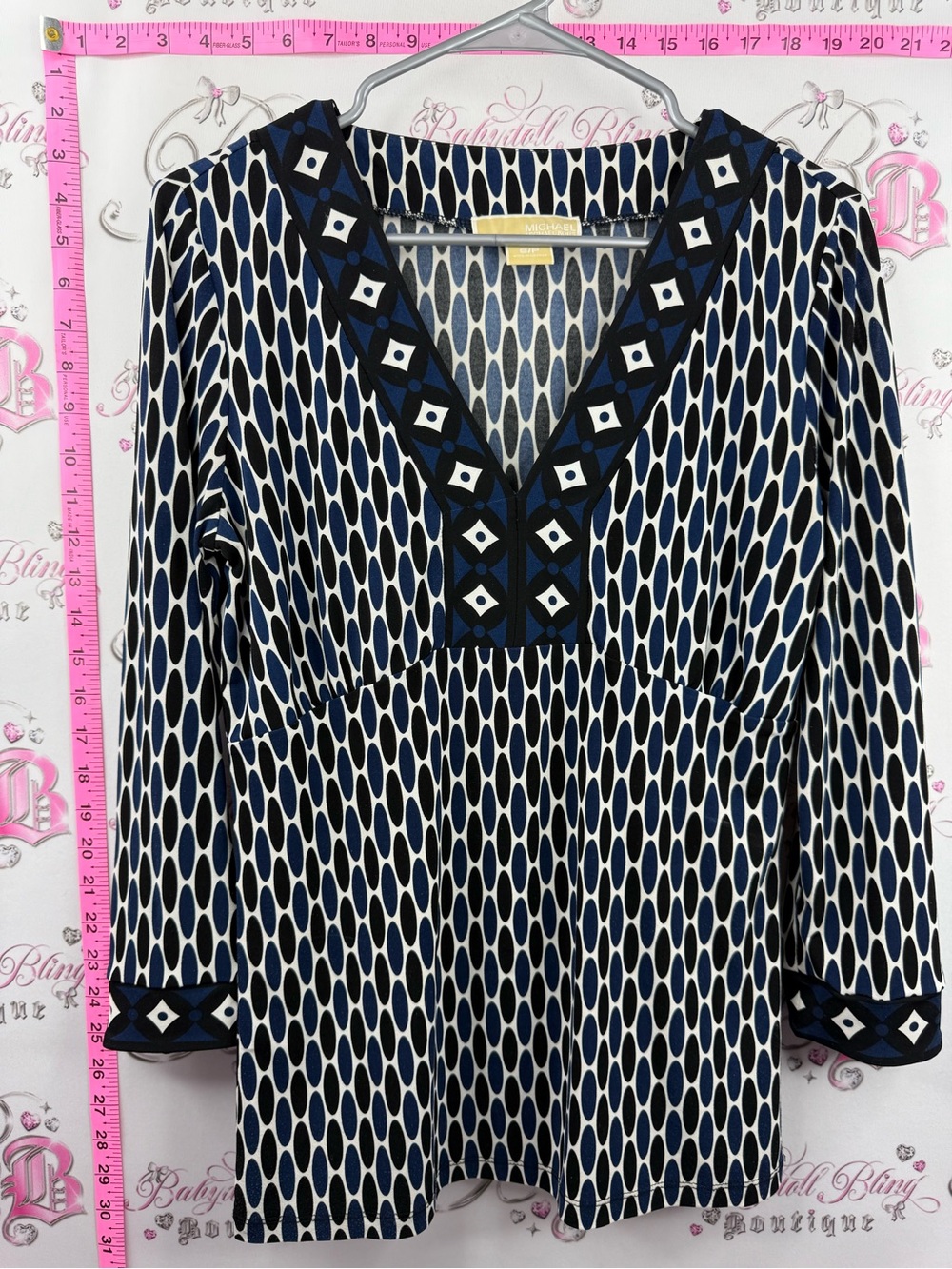 MICHAEL Michael Kors blouse dots Navy, White & Black Geometric V‑Neck Tunic